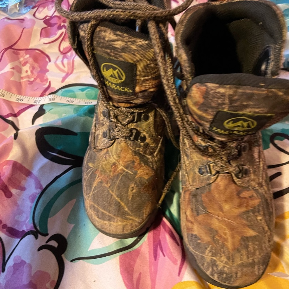 Mosey oak boots